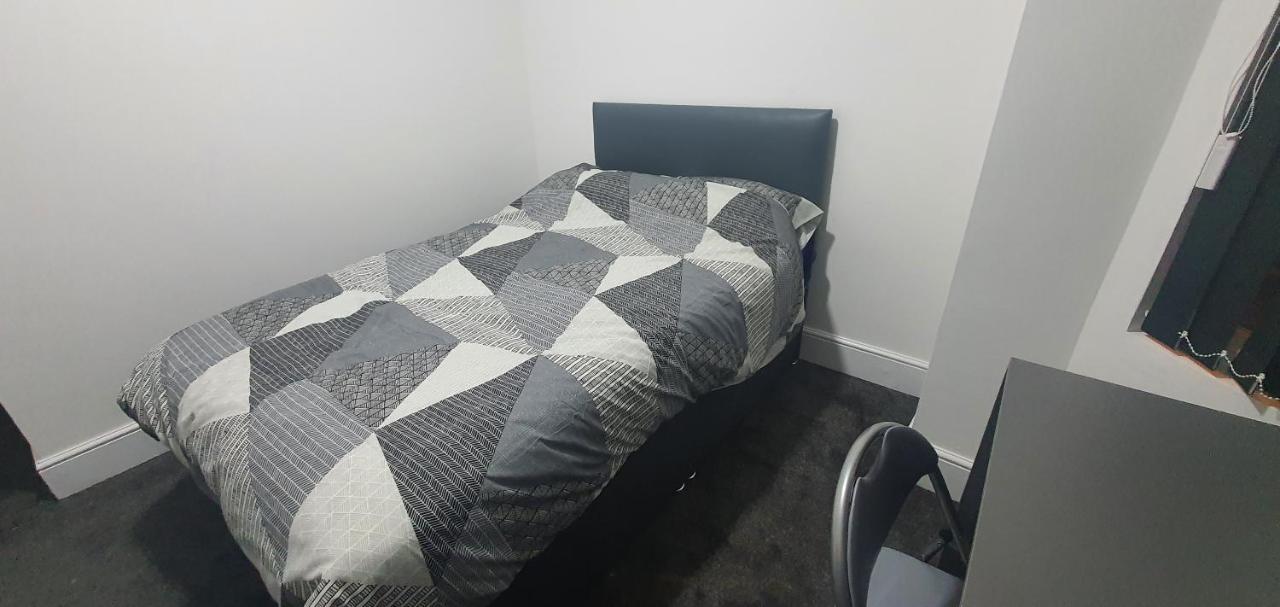 Coventry Princess House Apartment Exterior photo